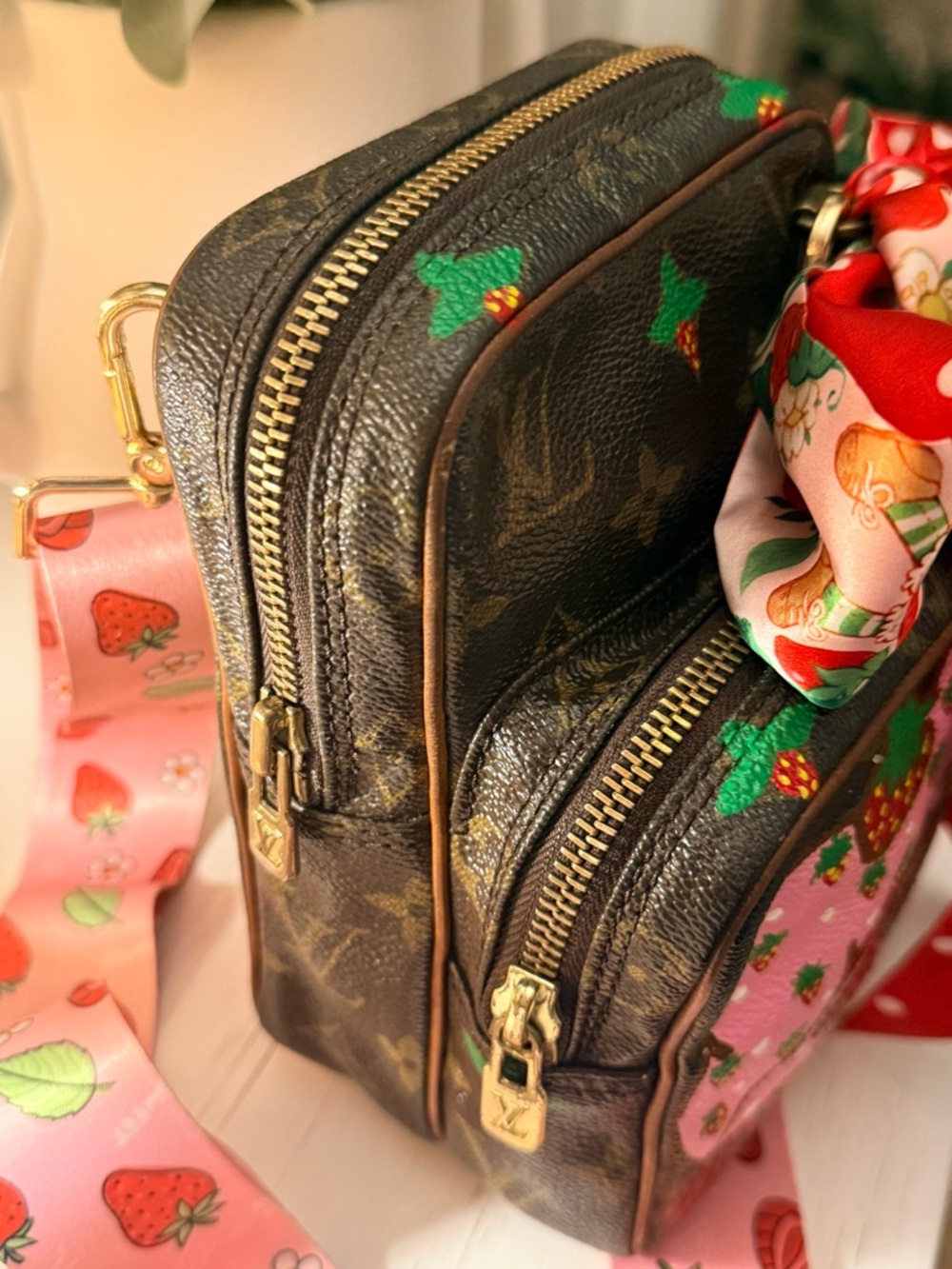 Strawberry Patch Crossbody Bag with Pink Character Panel - Picture 4 of 9